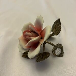 Porcelain Capodimonte Rose vintage